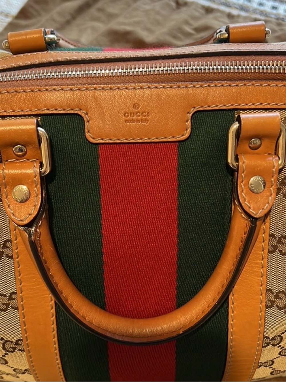 Vintage Gucci Tan GG Supreme Satchel with Red & Green Stripe - Picture 14 of 14